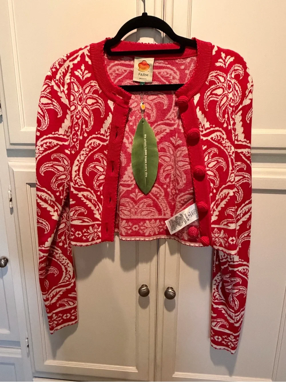 Farm Rio Patterned Crew Neck Sweater NWT - Picture 3 of 6